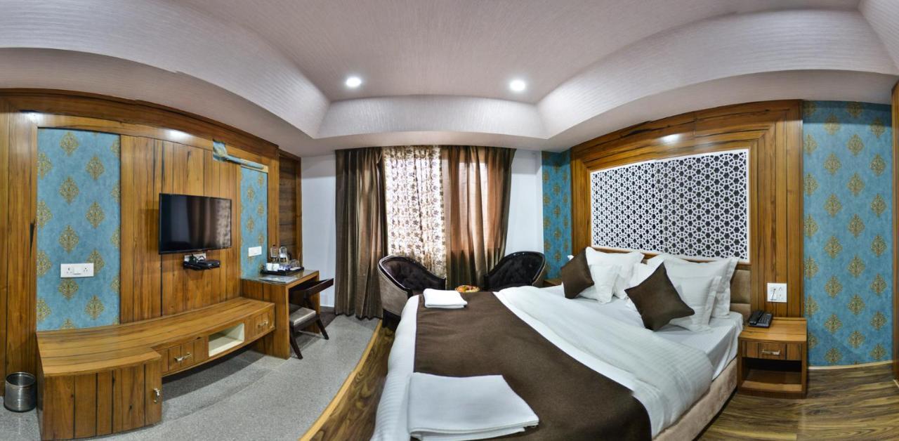 Hotel The Montreal Telbal Ngoại thất bức ảnh