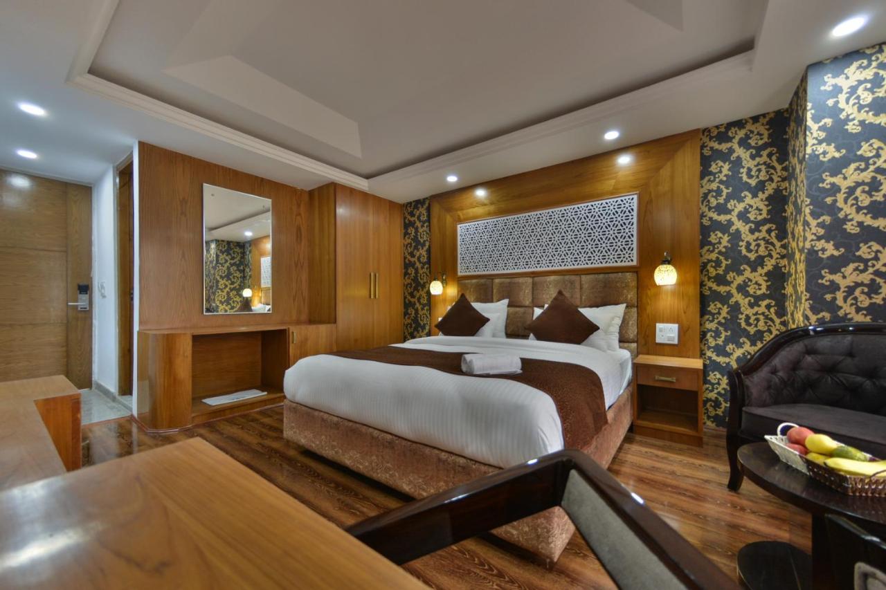 Hotel The Montreal Telbal Ngoại thất bức ảnh