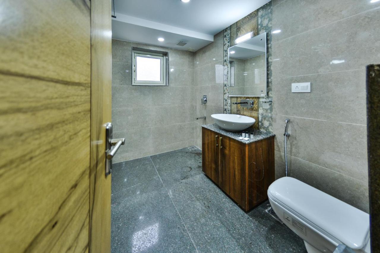 Hotel The Montreal Telbal Ngoại thất bức ảnh