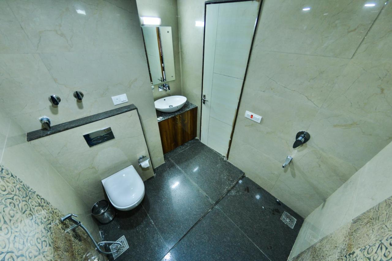 Hotel The Montreal Telbal Ngoại thất bức ảnh