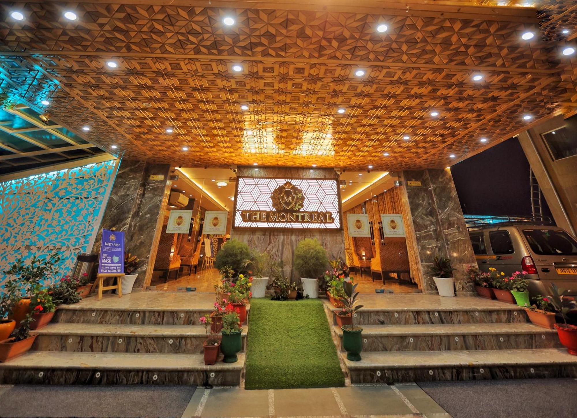 Hotel The Montreal Telbal Ngoại thất bức ảnh