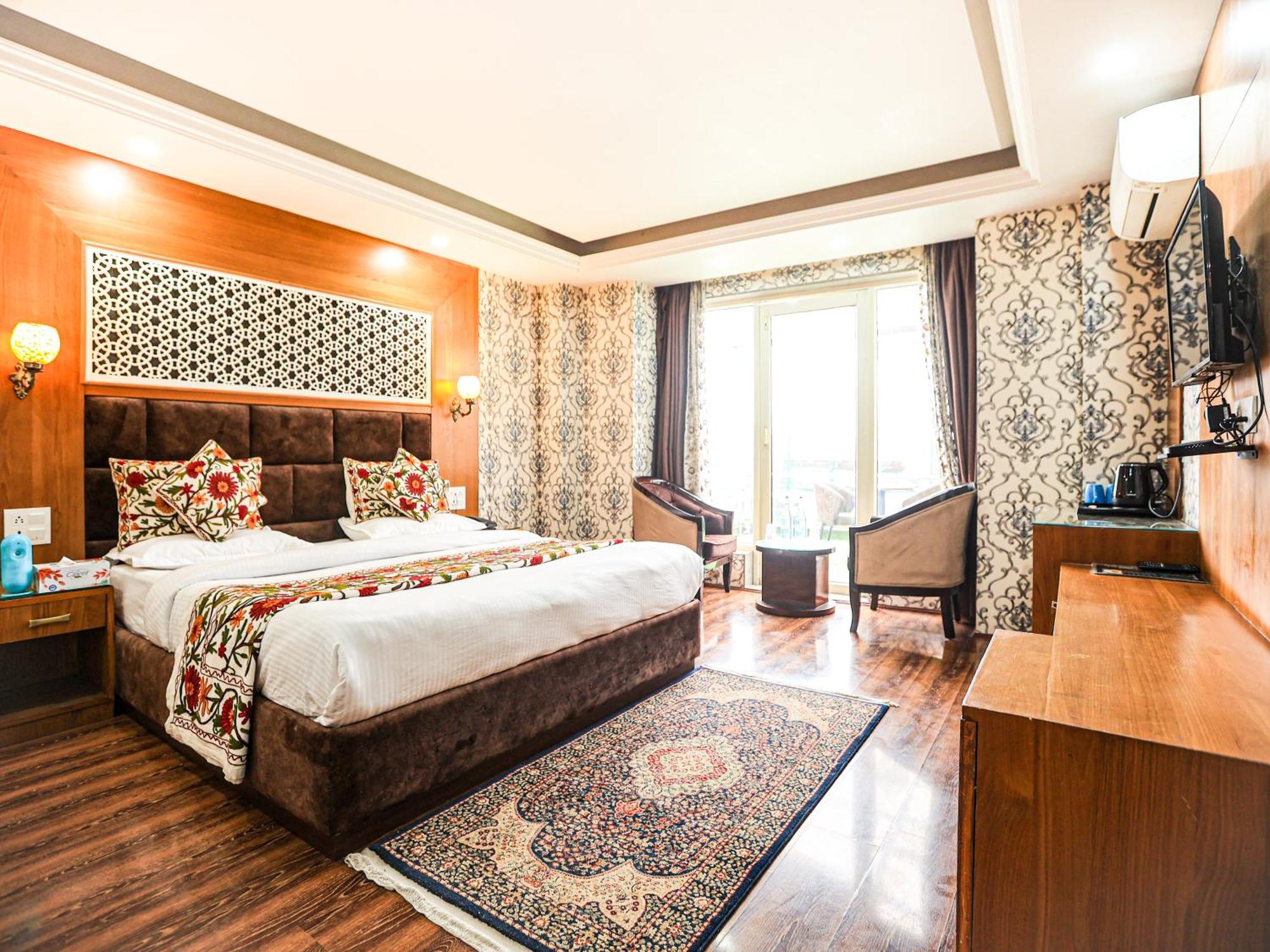 Hotel The Montreal Telbal Ngoại thất bức ảnh