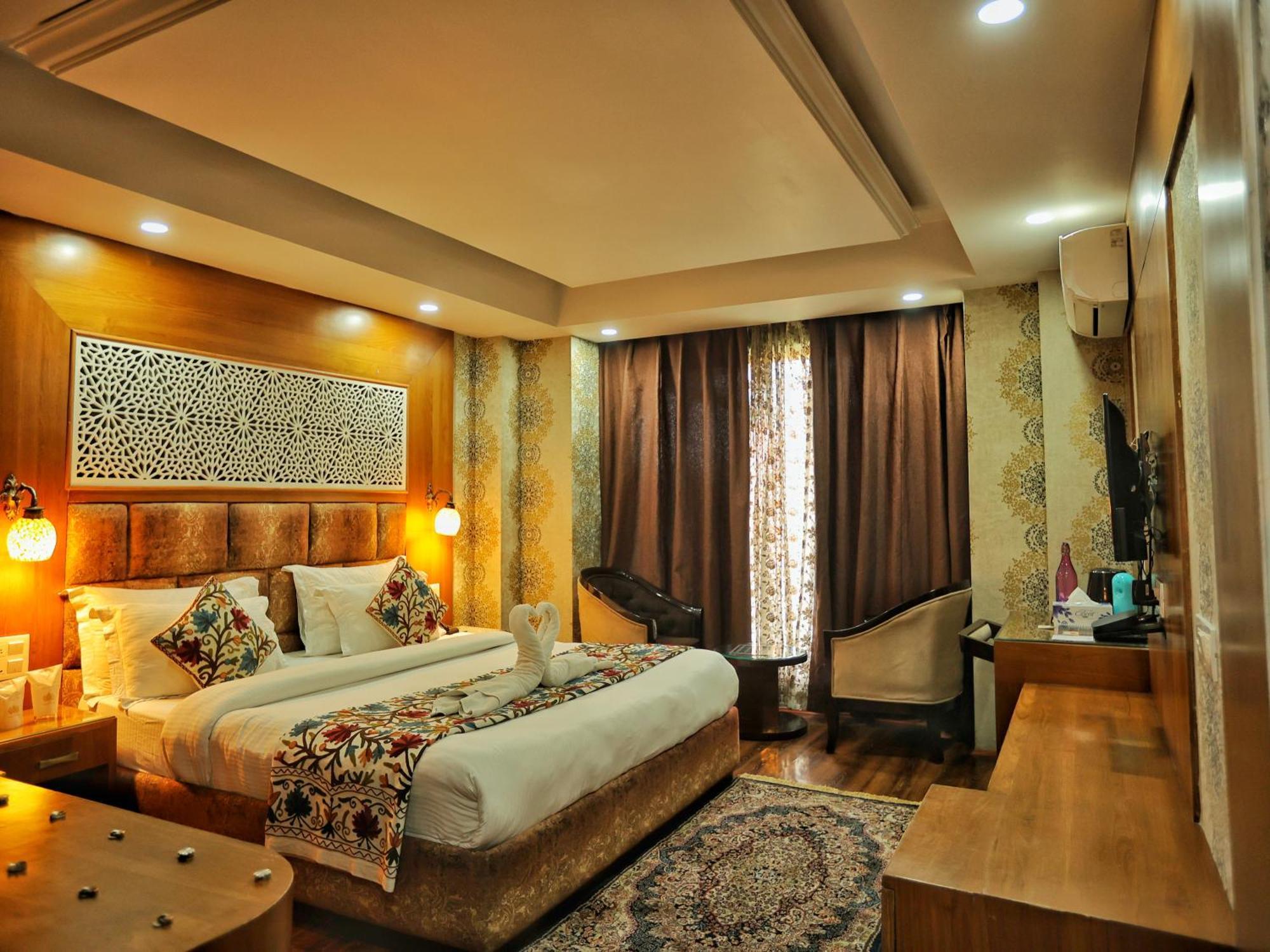 Hotel The Montreal Telbal Ngoại thất bức ảnh